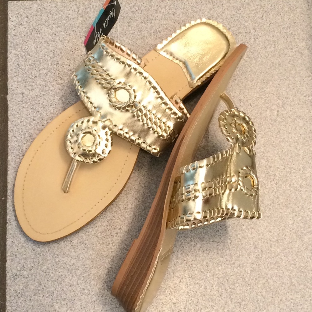 Charlie Paige Gold Sandals - Picture 3 of 4